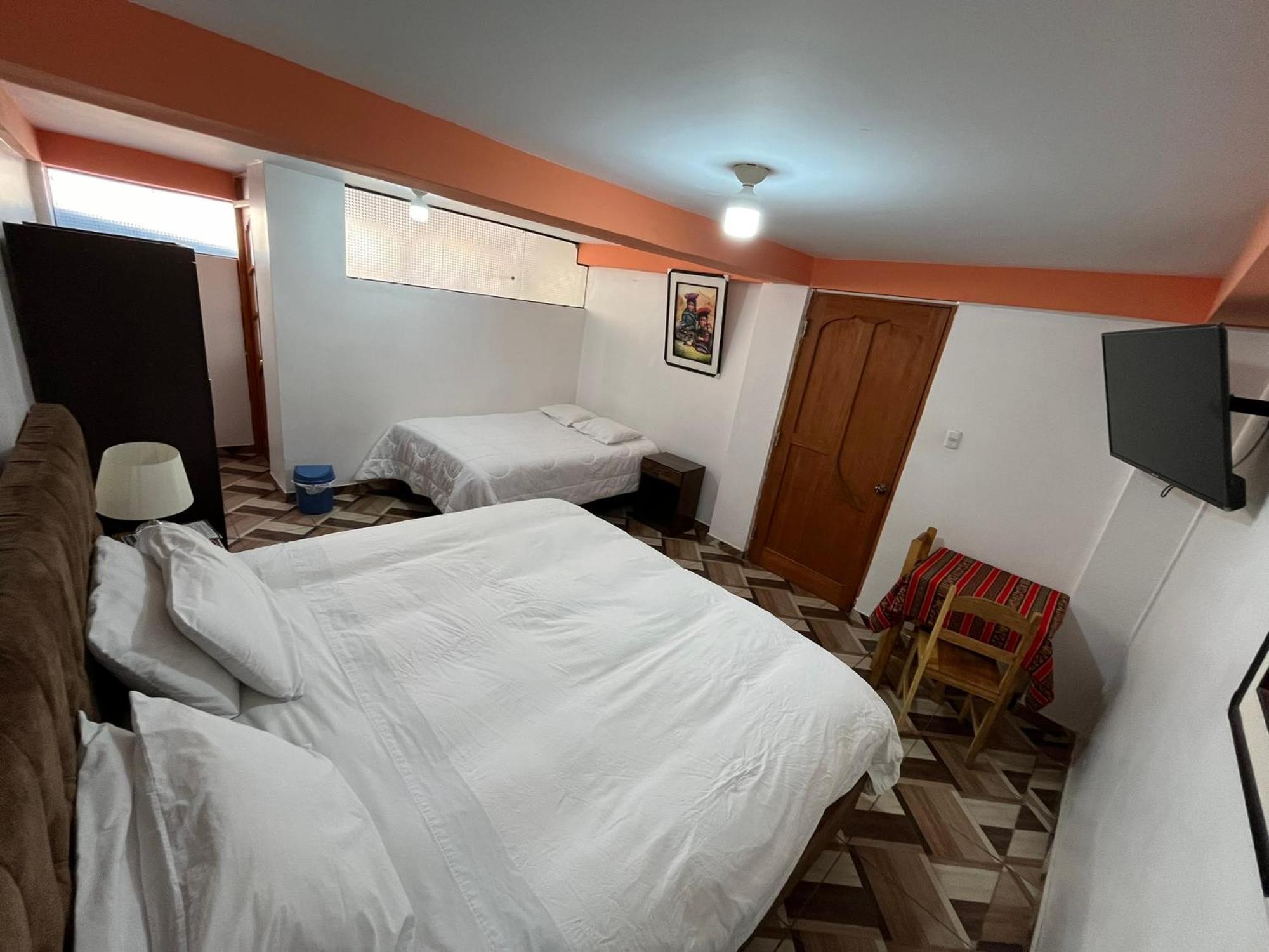 Hostal Apu Qhawarina Ollantaytambo Eksteriør bilde
