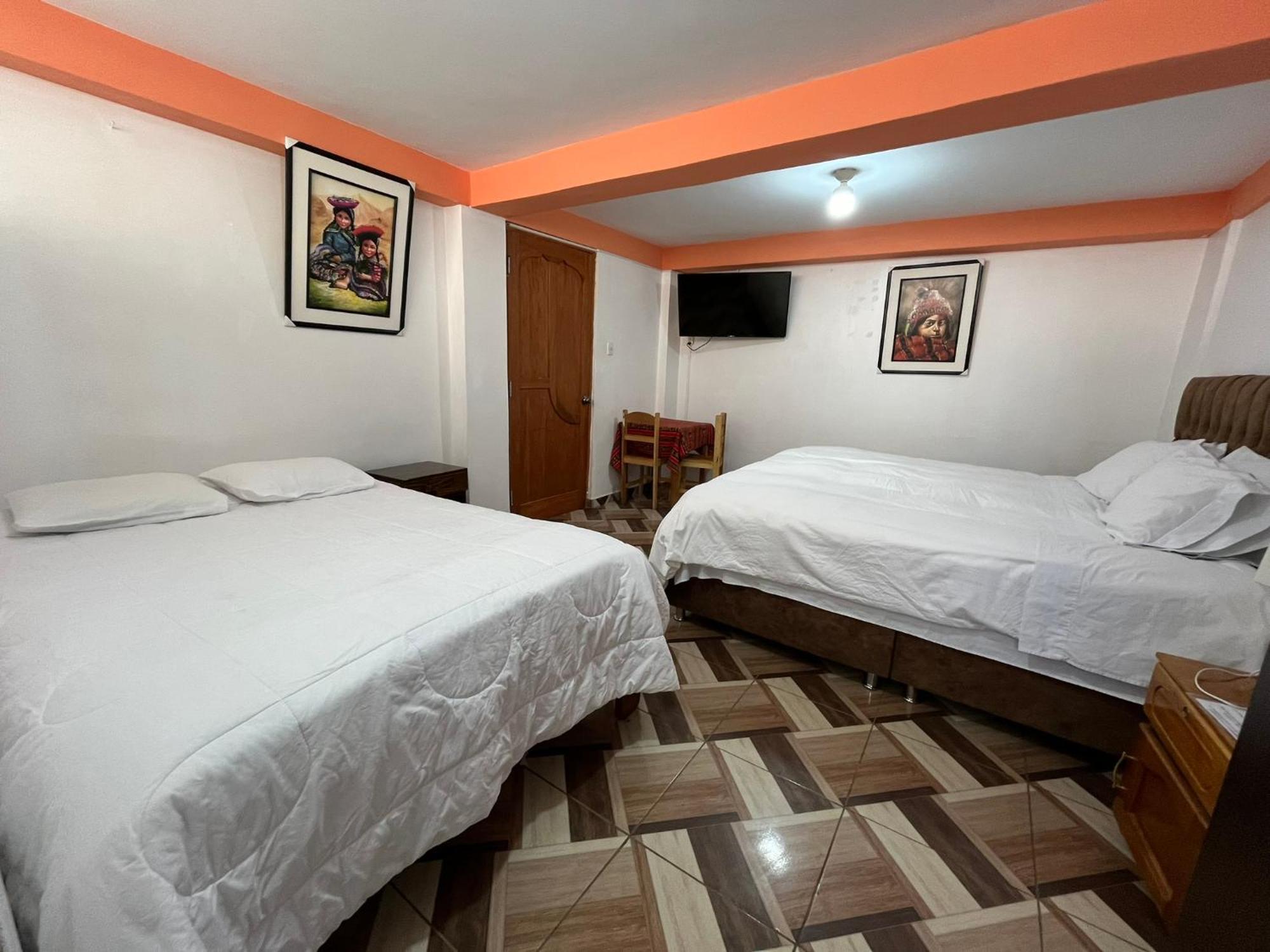 Hostal Apu Qhawarina Ollantaytambo Eksteriør bilde