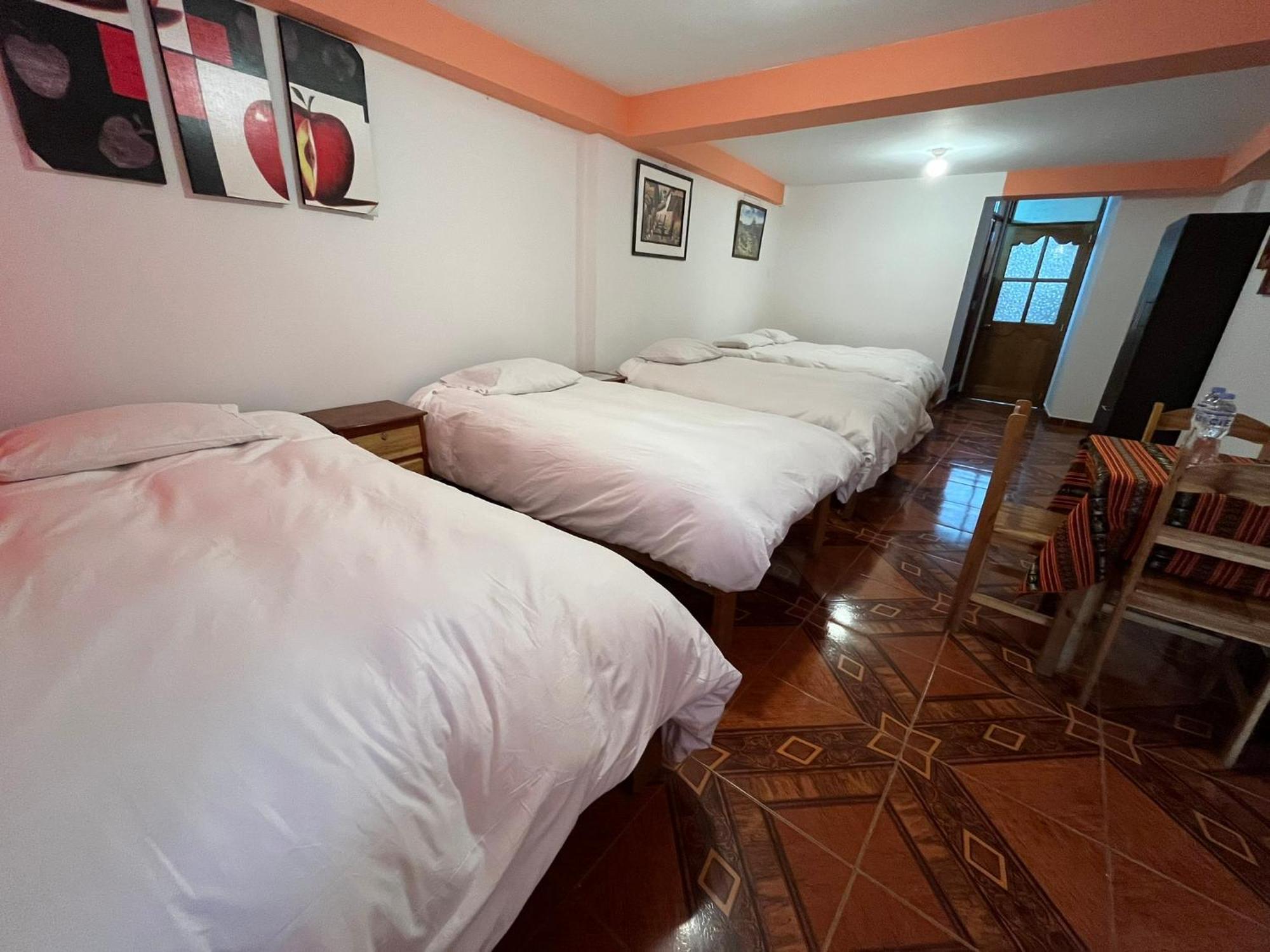 Hostal Apu Qhawarina Ollantaytambo Eksteriør bilde